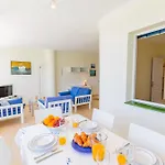 Bright 2 Bedroom By Dream Homes Tenerife * Puerto de Santiago (Tenerife)