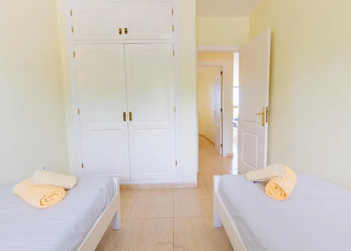 Bright 2 Bedroom By Dream Homes Tenerife アパート *