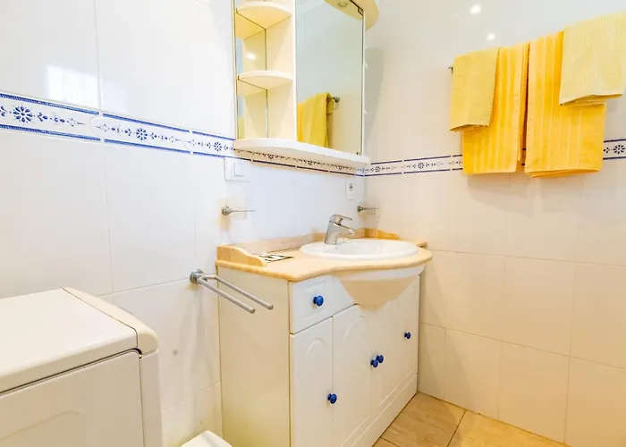 Bright 2 Bedroom By Dream Homes Tenerife *