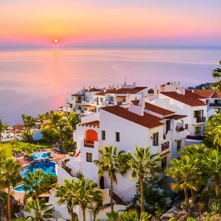 Bright 2 Bedroom By Dream Homes Tenerife Puerto de Santiago (Tenerife)